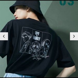 Uniqlo Limited Edition Original Spy X Family Unisex T-shirt, black, XS, NWOT,
